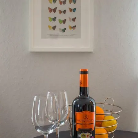 Lecool Viru * タリン